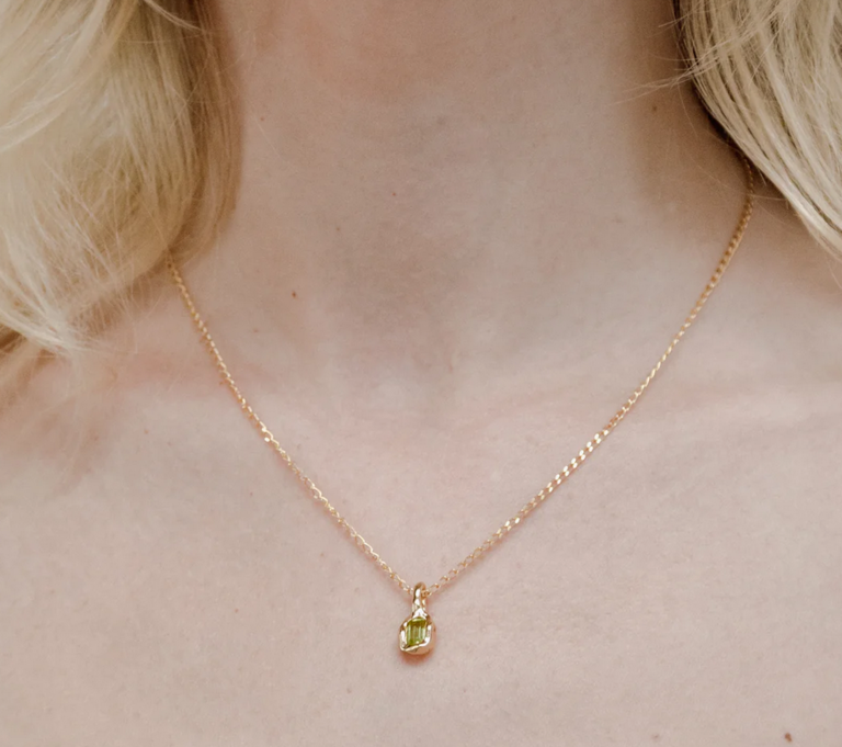 WOLF CIRCUS UMA NECKLACE