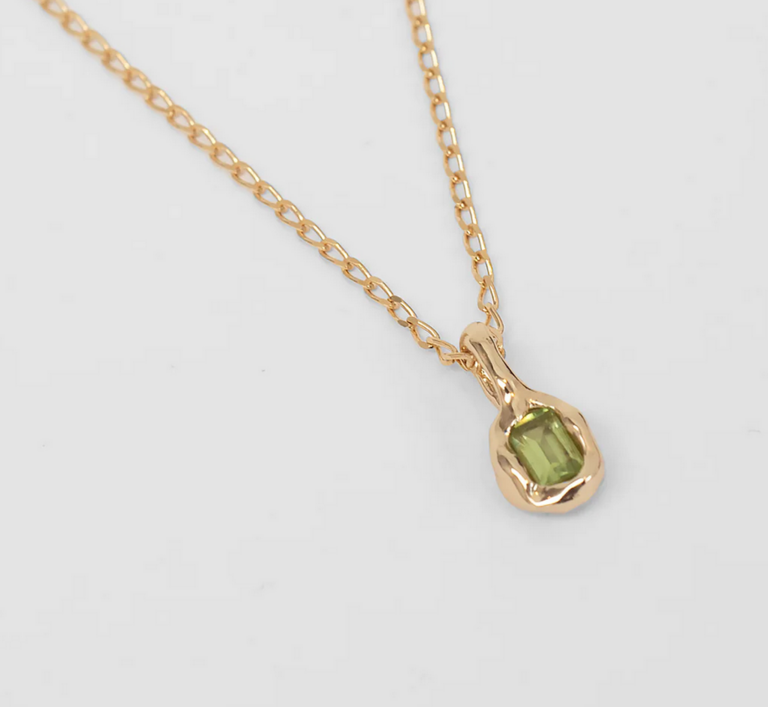 WOLF CIRCUS UMA NECKLACE