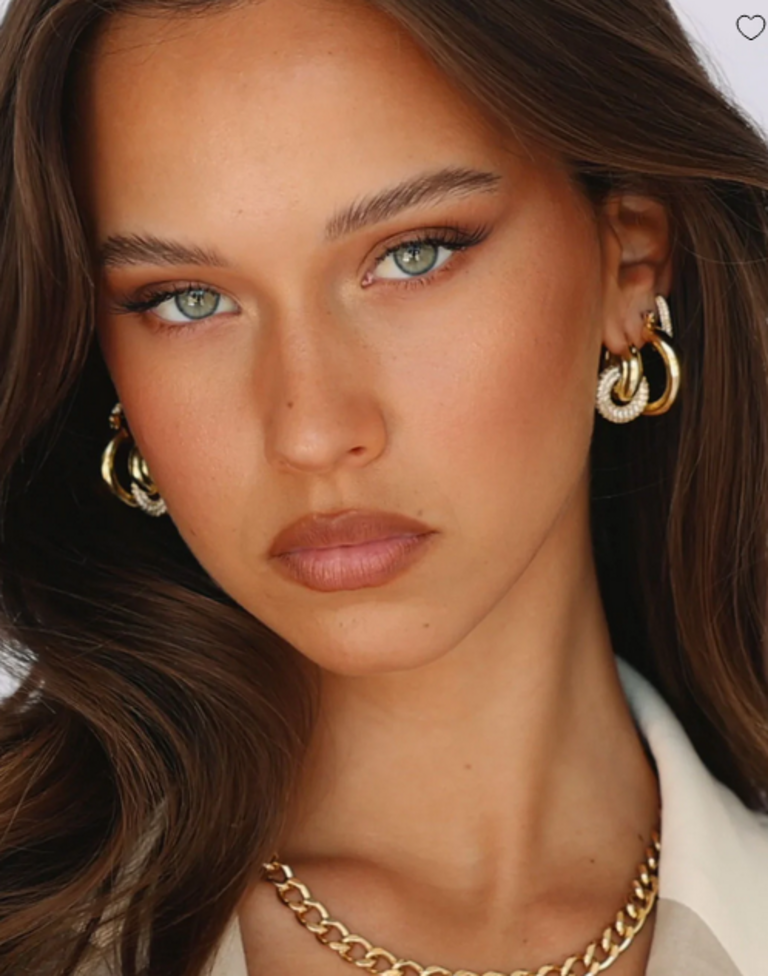 LUV AJ THE PAVE INTERLOCK HOOP