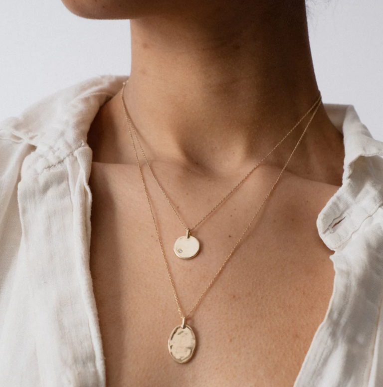 AMANDA HUNT FRIDA NECKLACE