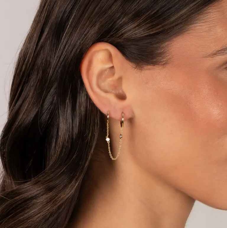 ADINA EDEN CZ DOUBLE BEZEL CHAIN HUGGIE