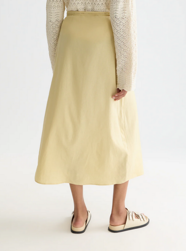 SCOTCH & SODA LINEN WRAP SKIRT