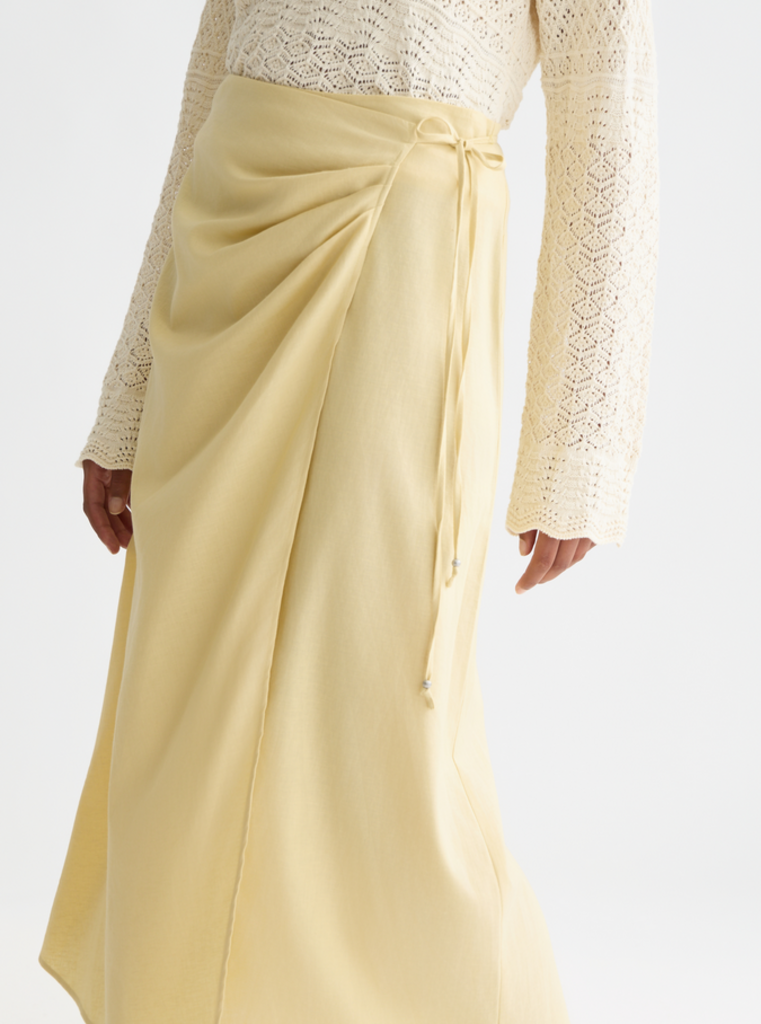 SCOTCH & SODA LINEN WRAP SKIRT