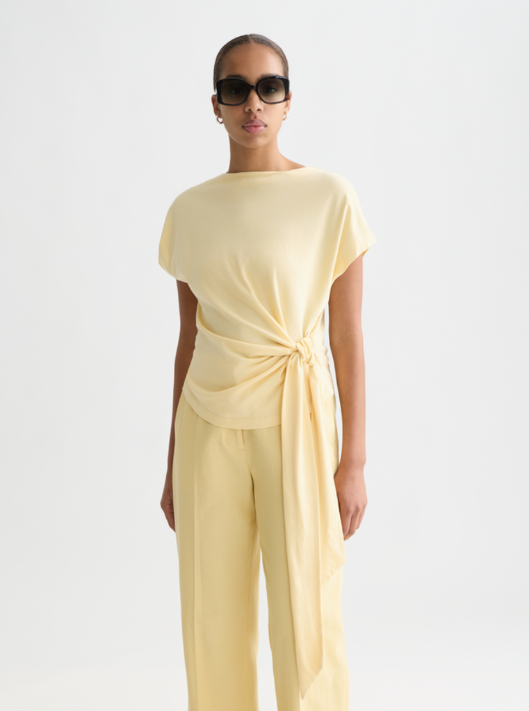 SCOTCH & SODA KNOTTED SLASH NECK TEE