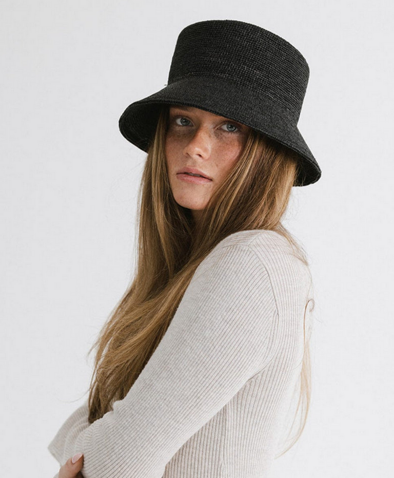 GIGI PIP LANA PACKABLE BUCKET HAT