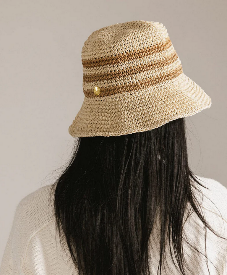 GIGI PIP SAL CROCHET BUCKET HAT