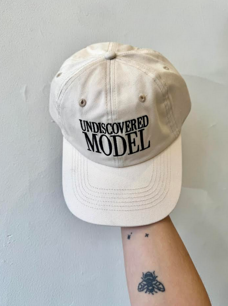 FAVORITE DAUGHTER UNDISCOVERED MODEL BASEBALL CAP