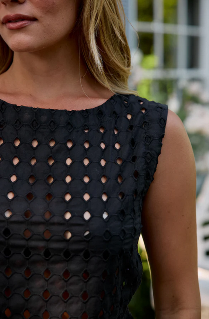 SUNDAY RITUAL OLGA EYELET TOP