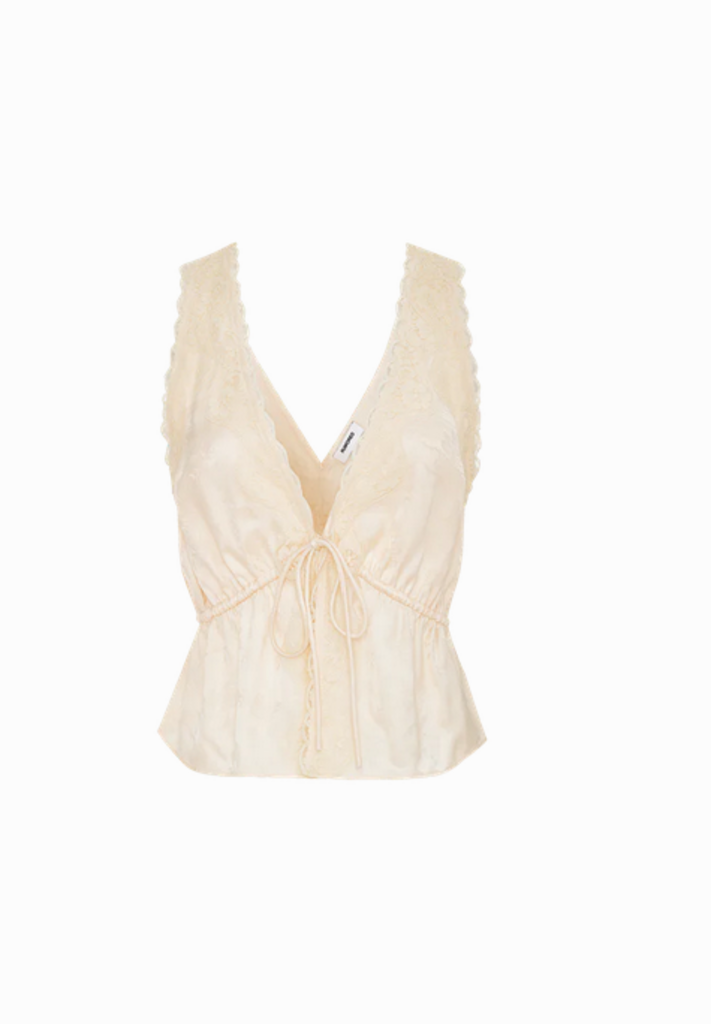RUMORED LADY LACE TOP