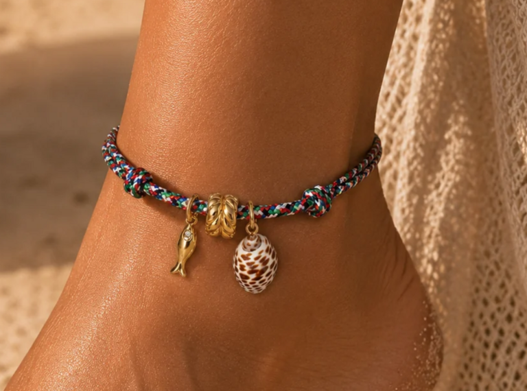 JURATE LA BEACHCOMBER PARACORD CHARM BRACELET