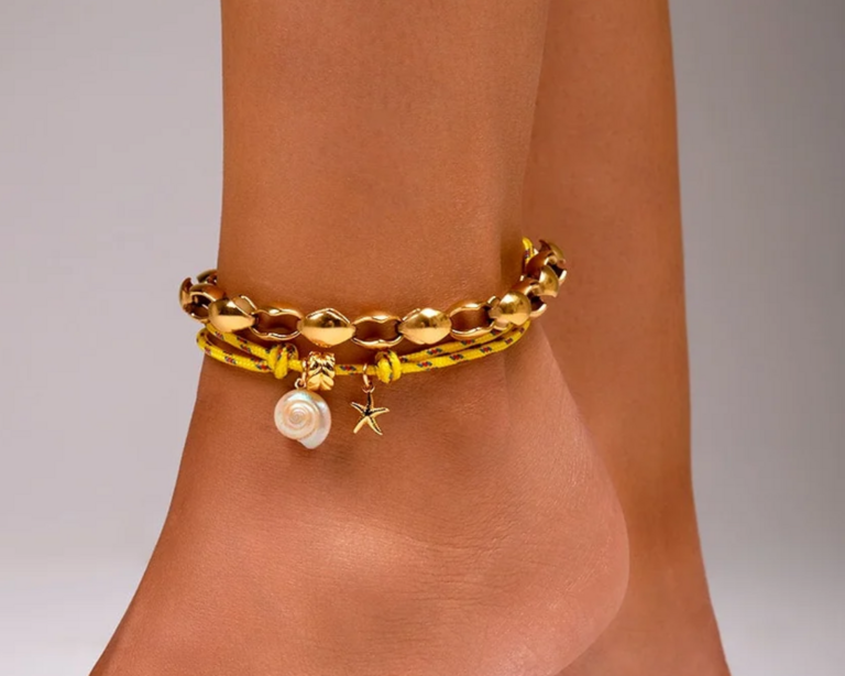 JURATE LA SEASHELL SOCIAL PARACORD CHARM BRACELET