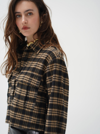 LNA JUNO CROPPED BUTTON UP
