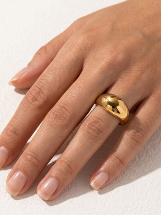 ELLIE VAIL ALICE DOME RING