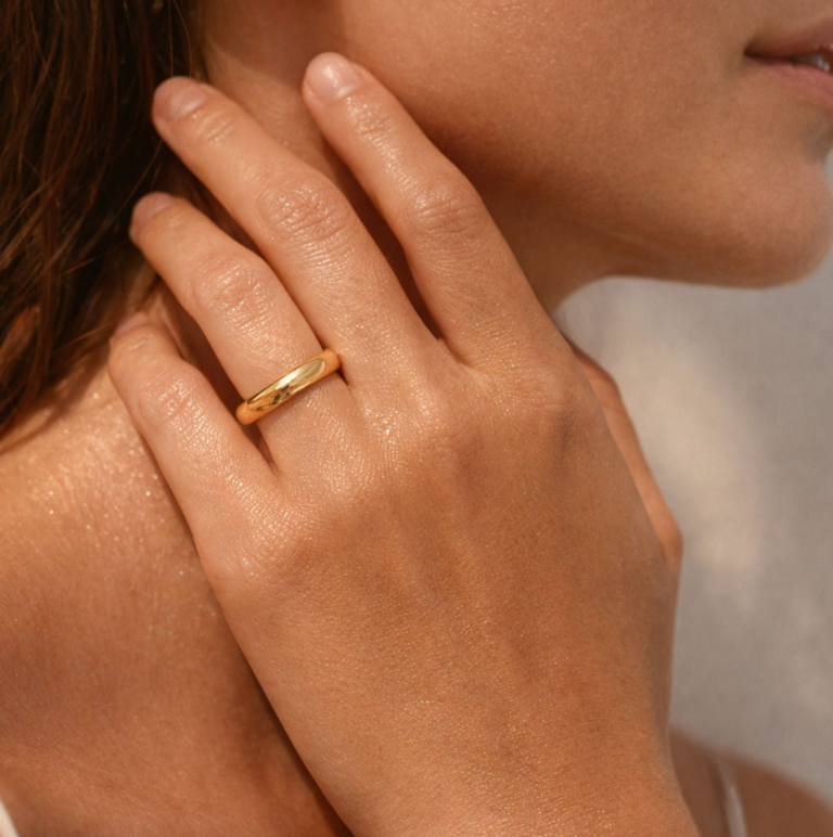 ELLIE VAIL WHITNEY DOME BAND RING