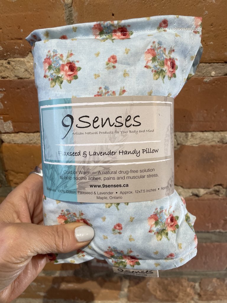 9Senses Floral Handy Pillow