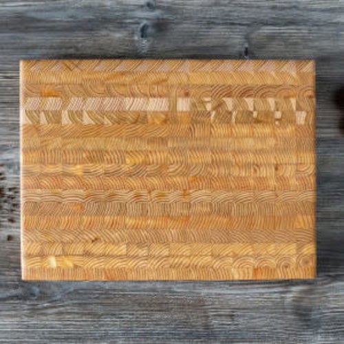LARCH WOOD LARCH WOOD CUTTING BOARD MEDIUM #1 LARCH WOOD LARCH WOOD CUTTING BOARD MEDIUM #1