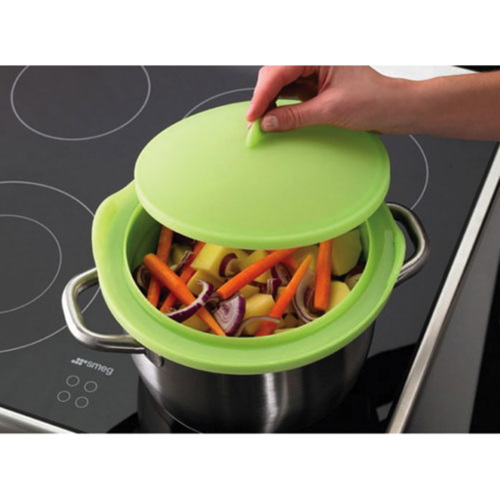 Lekue Collapsible silicone steamer with lid LEKUE