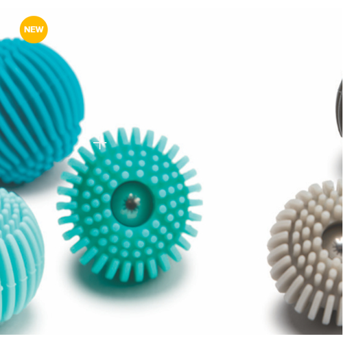 FUSION BRAND Fusion Brand SpongeBallz CLEANING BALL/Set of 3 FUSION BRAND Fusion Brand SpongeBallz CLEANING BALL/Set of 3