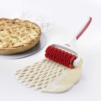 Westmark Lattice Pie Cutter