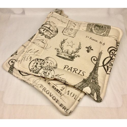 Carol's Nicetys Pot Holder Set of 2 Handmade in Canada Carol's Nicetys Pot Holder Set of 2 Handmade in Canada