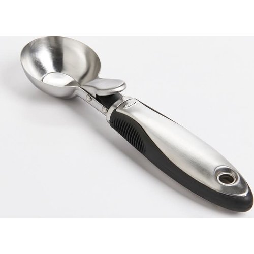 OXO OXO SteeL Ice Cream Scoop OXO OXO SteeL Ice Cream Scoop