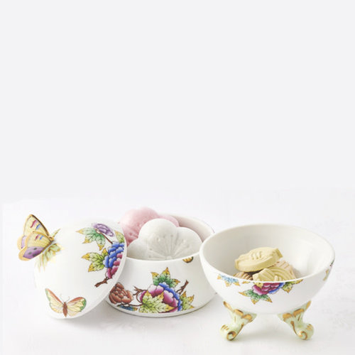 Herend Egg, 3 parts, Butterfly Knob Queen Victoria Limited Edition