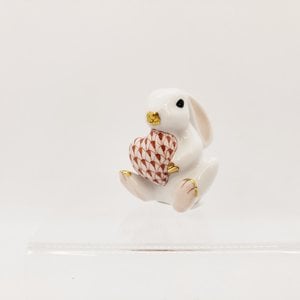 Herend Bunny with Heart Fishnet Rust