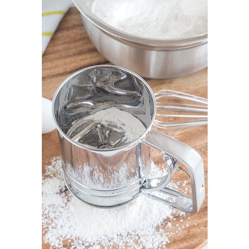 Fox Run Flour Sifter Squeeze Handle 3 cup
