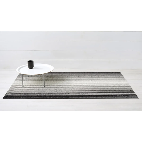 Chilewich Big Mat Domino Shag Black and White