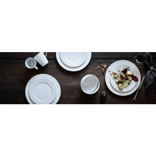 Pillivuyt Plisse Plate Salad