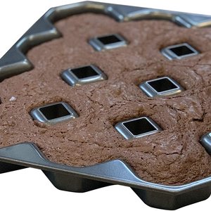 Crispy Corner Brownie Pan Non Stick
