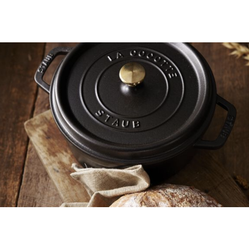 Staub Dutch Oven Round 4 QT STAUB Black Staub Dutch Oven Round 4 QT STAUB Black
