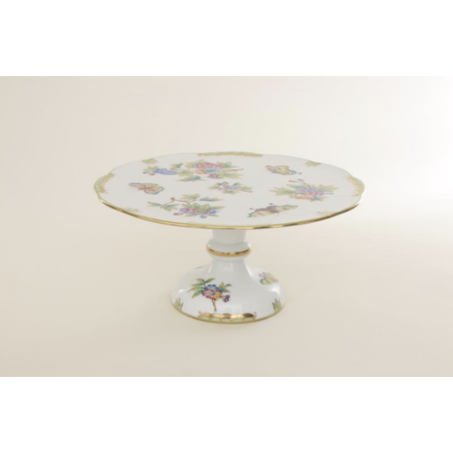 Herend Cake Stand Queen Victoria