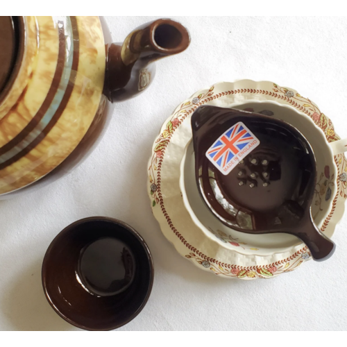Adderley Ceramics Brown Betty Tea Strainer Adderley