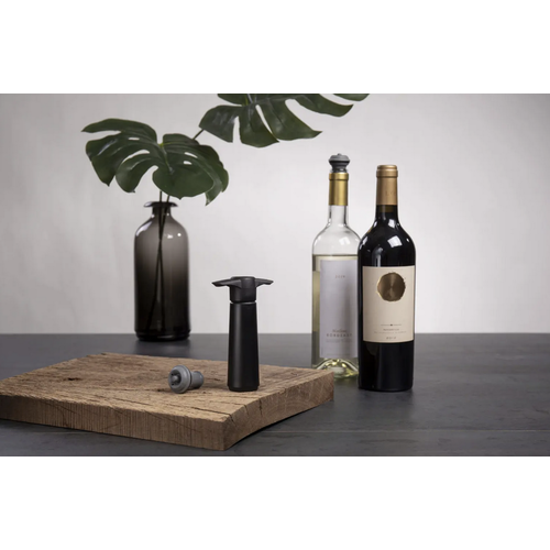 Vacuvin Wine Saver Pump and Stopper