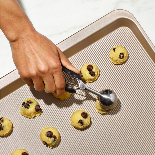 OXO OXO  Non-Stick Pro Cookie Sheet