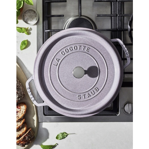Staub Staub Dutch Oven Round 5.5qt Cherry Blossom