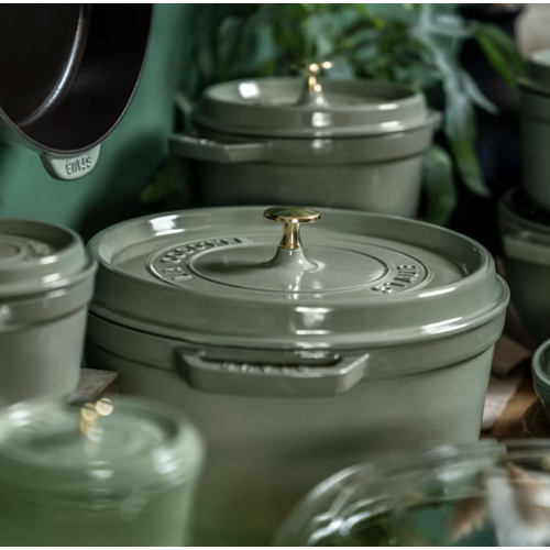 Staub Staub Dutch Oven Round 5.5qt Eucalyptus