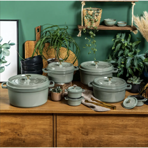 Staub Staub Dutch Oven Round 5.5qt Eucalyptus