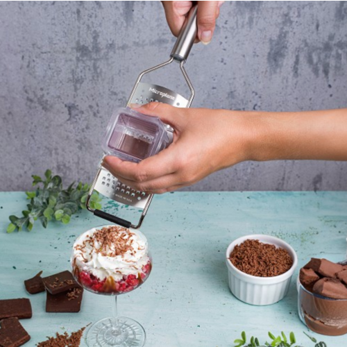 Microplane Professional Series 2.0 Coarse Grater