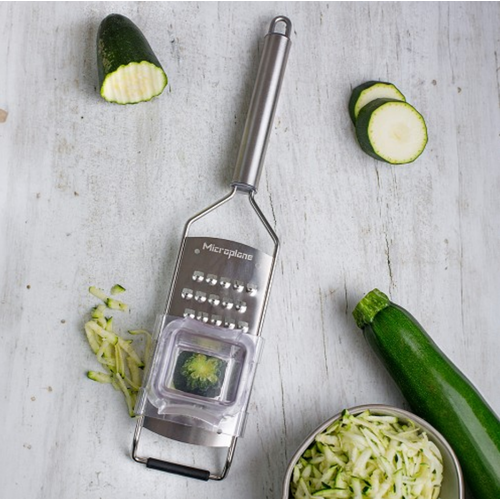 Microplane Professional Series 2.0 Extra Coarse Grater Microplane Professional Series 2.0 Extra Coarse Grater