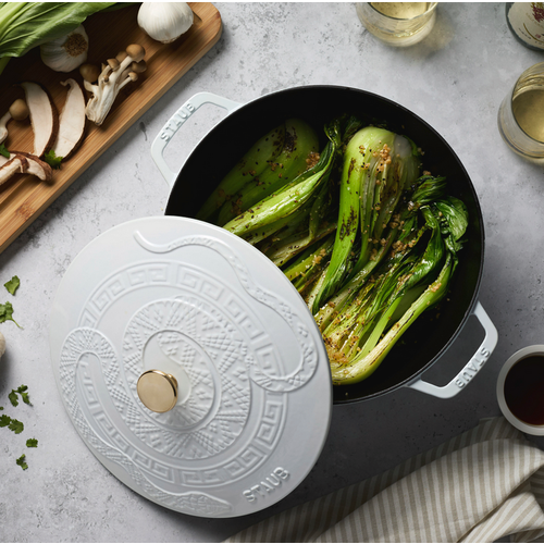 Staub French Oven Round 5 Qt Pure White Snake Staub