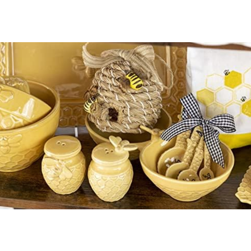 Boston International Salt and Pepper Shakers Honeycomb