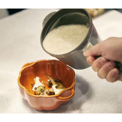 Staub Saucepan 1.25qt Graphite Grey Staub Staub Saucepan 1.25qt Graphite Grey Staub