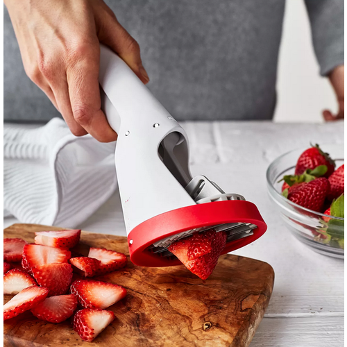 CHEFN Slicester Strawberry Slicer