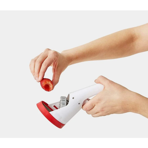 CHEFN Slicester Strawberry Slicer