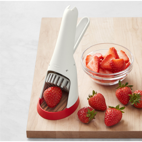 CHEFN Slicester Strawberry Slicer CHEFN Slicester Strawberry Slicer