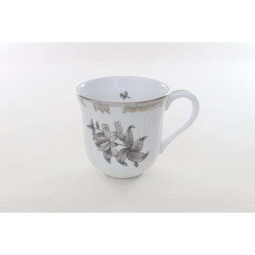 Herend Coffee / Milk Mug Platinum Queen Victoria 330ml Herend Coffee / Milk Mug Platinum Queen Victoria 330ml
