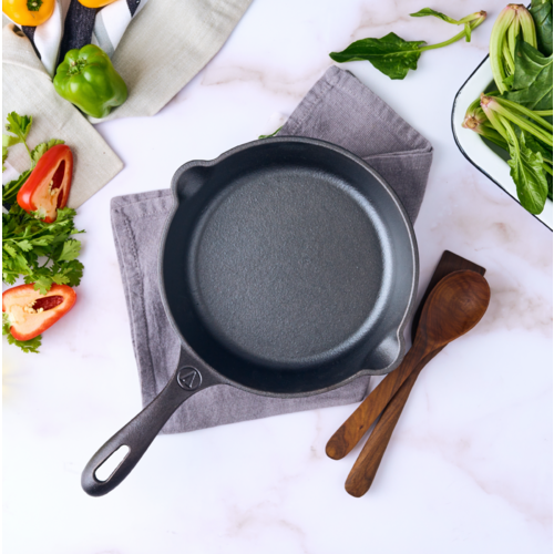 Victoria Cast Iron Skillet 8” Victoria