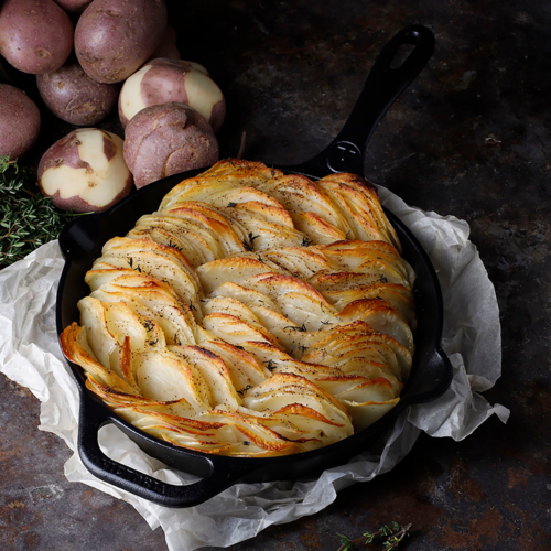 Victoria Cast Iron Skillet 10” Victoria